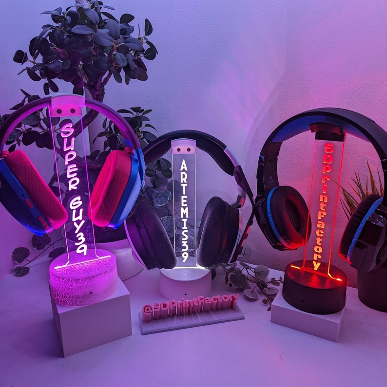 Engraved Headphone Stand, Custom Gamertag Light Sign, Personalized Headset Holder, Custom Streamer Headset Stand, Gamer Gift LED sign image 2