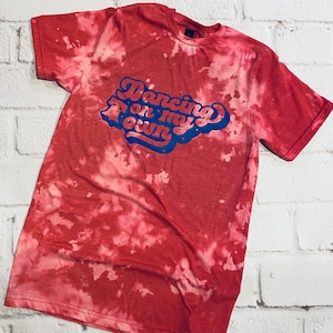 Dancing on my own Philly shirt - Phillies tee- Sixers tee- Philly fan gift- Philadelphia sports - Fightins