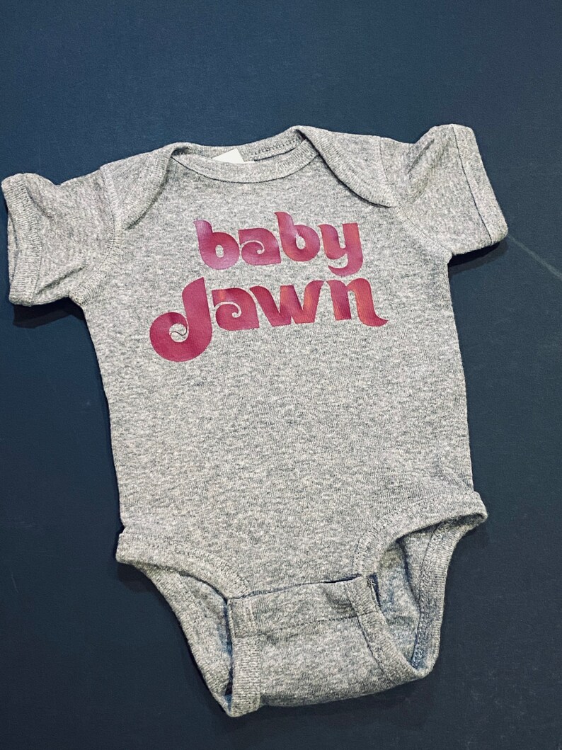 Cadeau pour bébé Philadelphia, grenouillère de sport rétro Philly, Jawn image 4