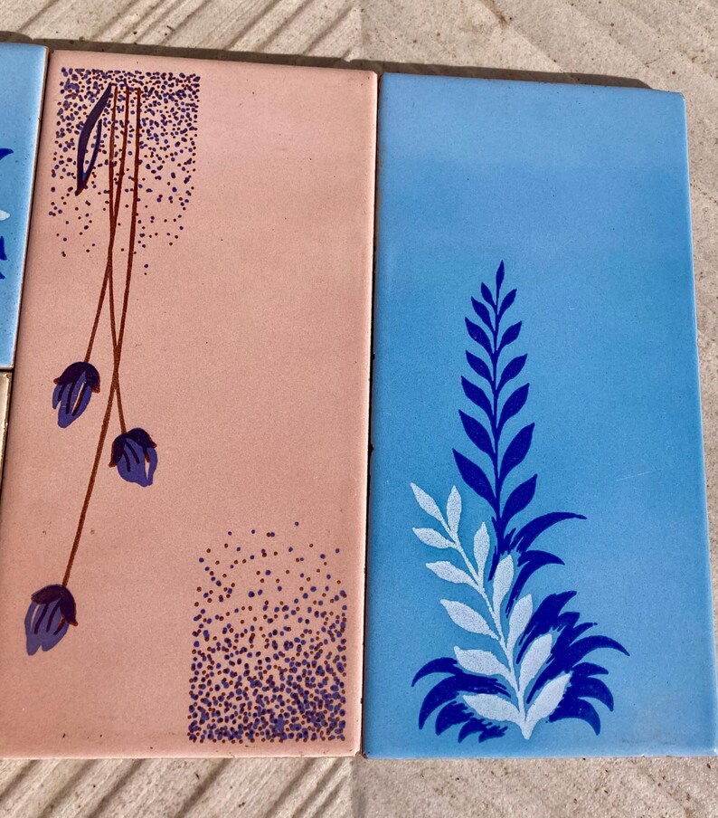 4 Spanish vintage 60s, 70s floral retro tiles, photo 7 of 10