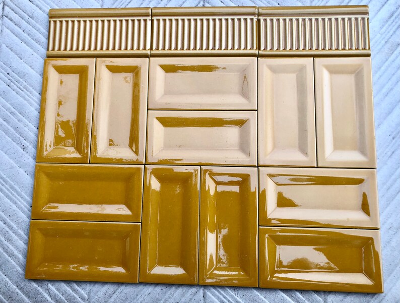 Art Nouveau style border tile set from Spain — set of 15, photo 7 of 10