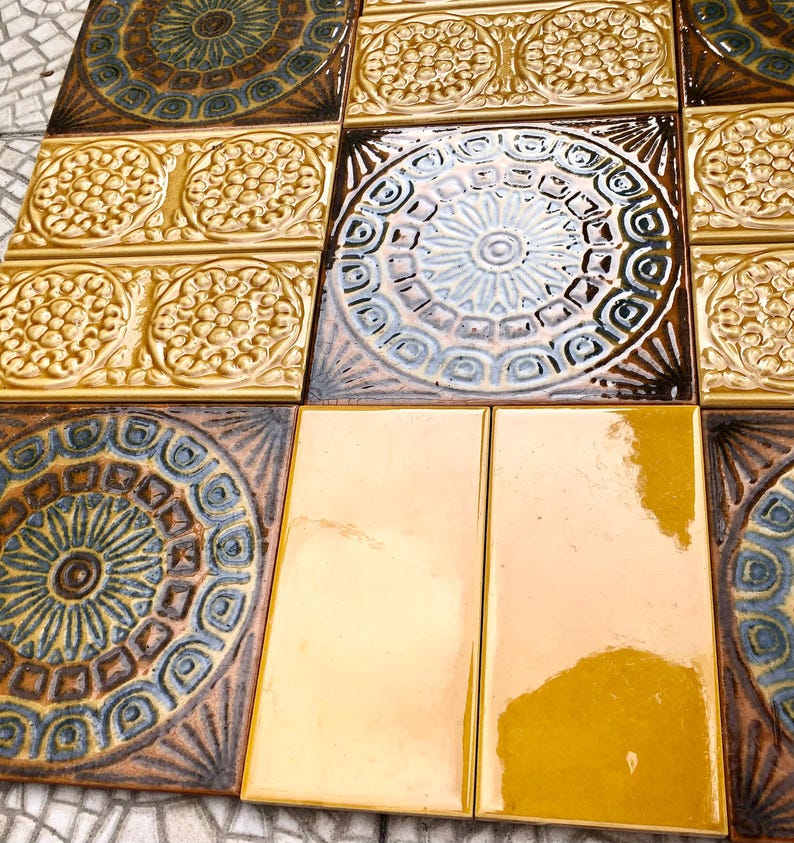 Brutalist style border tiles from Spain — set of 12, photo 7 of 9