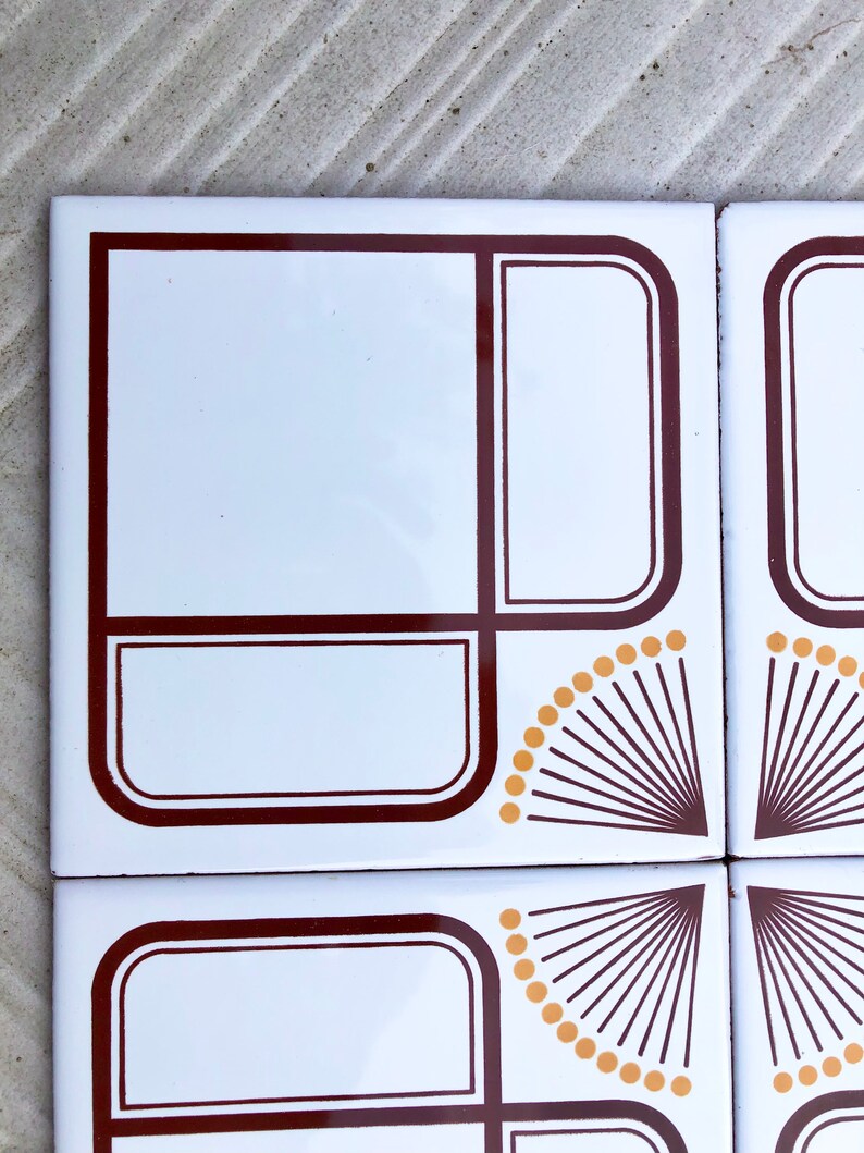 Spanish vintage tiles from the 70s – Brown + mustard yellow, photo 9 of 10