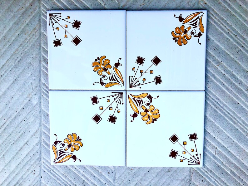 Spanish vintage tiles from the 70s – Brown + mustard yellow, photo 9 of 10