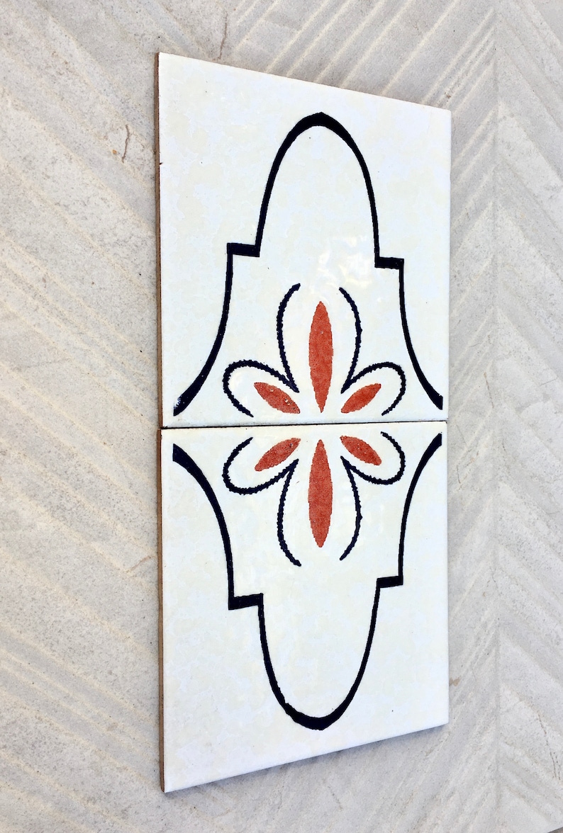 2 Spanish vintage 70s tiles OR tile trivets, photo 2 of 10