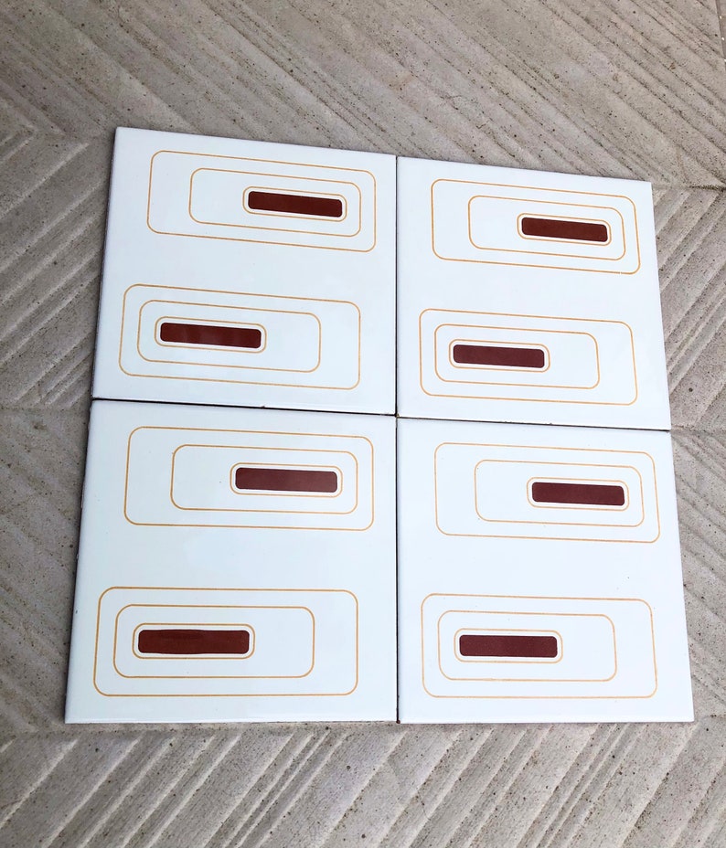4 Spanish 70s vintage tiles – Brown, mustard yellow, cream, pop art style tiles, photo 4 of 10