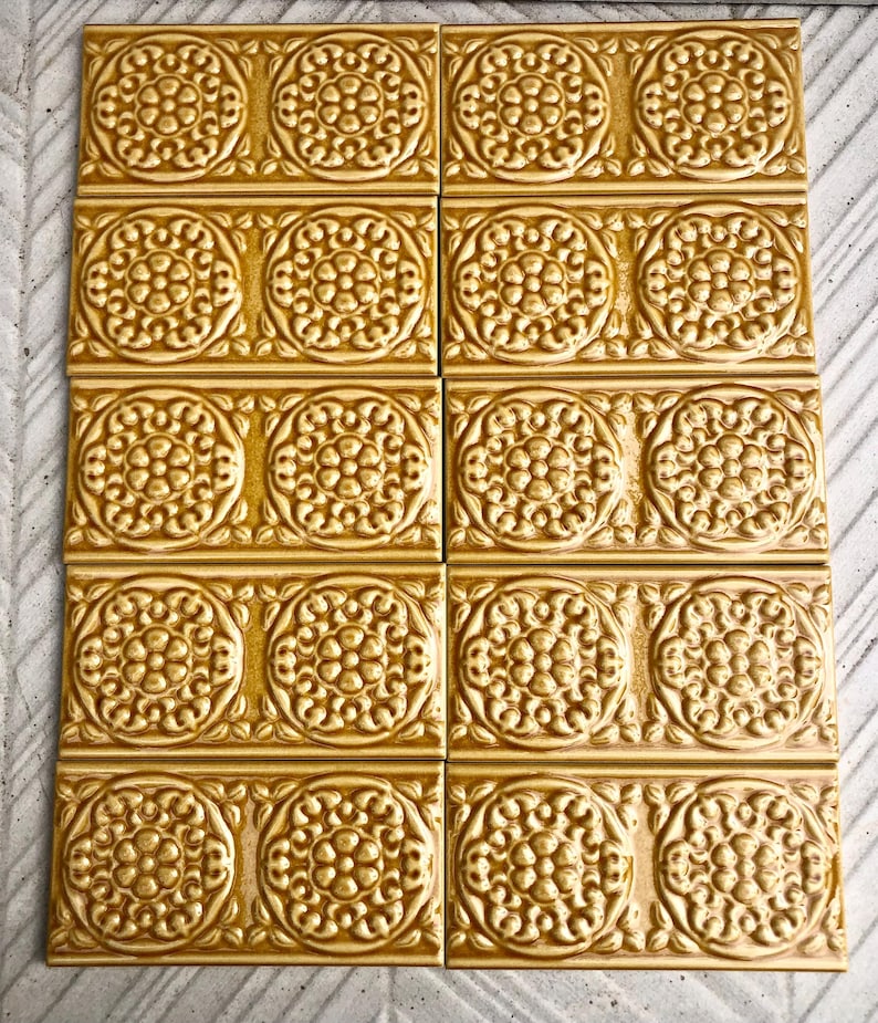 10 Yellow Art Nouveau style tiles, photo 6 of 7