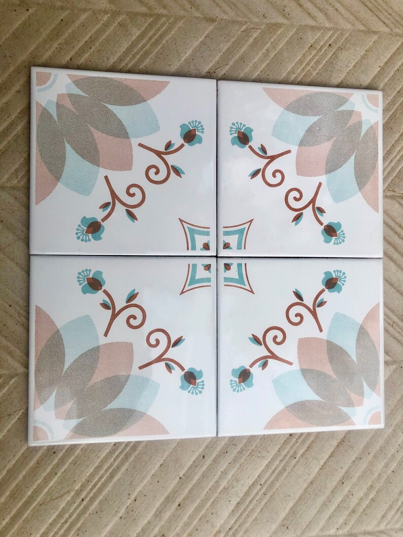 4 original vintage 70s tiles, photo 2 of 7