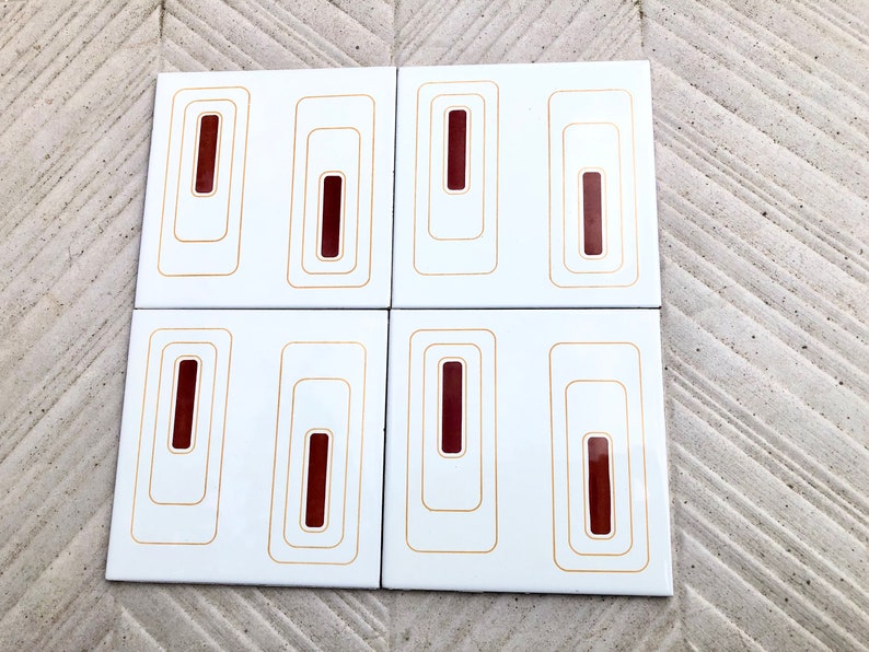 4 Spanish 70s vintage tiles – Brown, mustard yellow, cream, pop art style tiles, photo 6 of 10