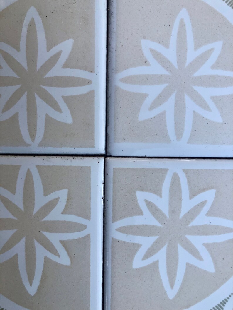 6 Spanish 70s green, peach beige tiles, photo 5 of 10
