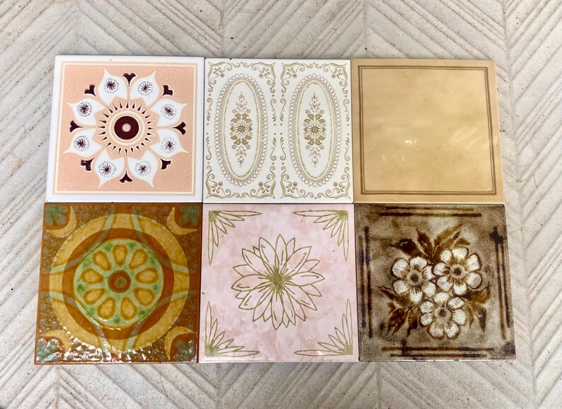 Vintage 70s tiles – 6 pc – Fat Lava Original unused + salvaged retro tiles – Brown, pink + green flower brutalist tiles, photo 6 of 10