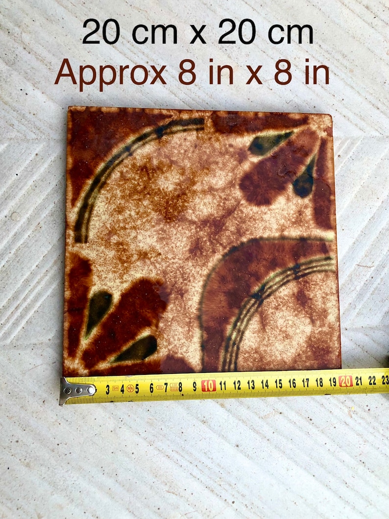 Spanish MCM vintage Fat Lava tile from the 70s, photo 7 of 10