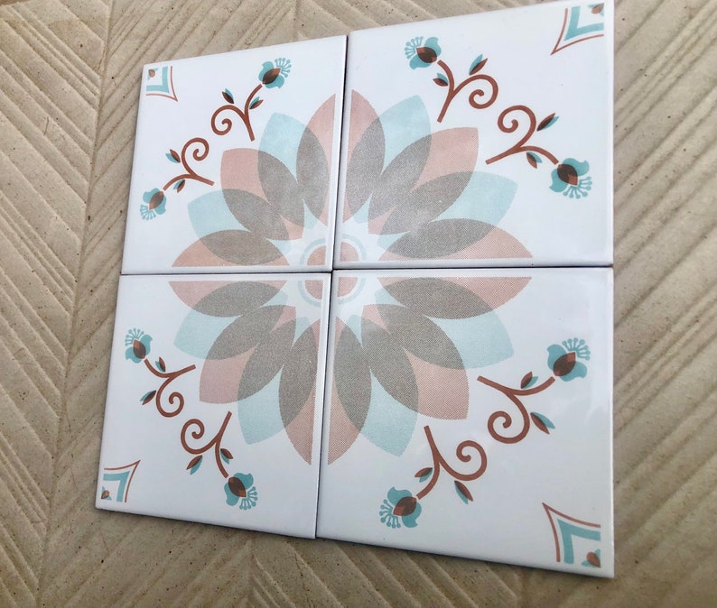 4 original vintage 70s tiles, photo 3 of 7