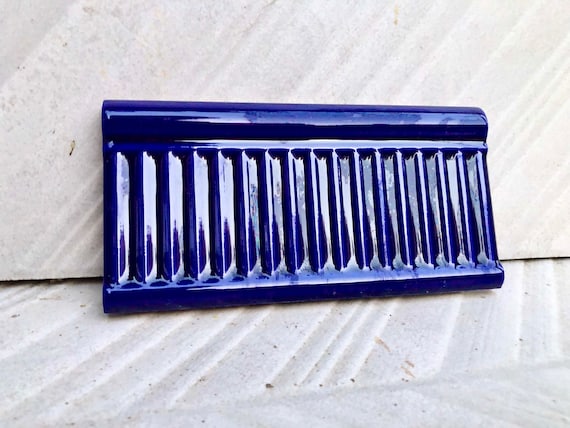 6 Blue Art Nouveau style border tiles