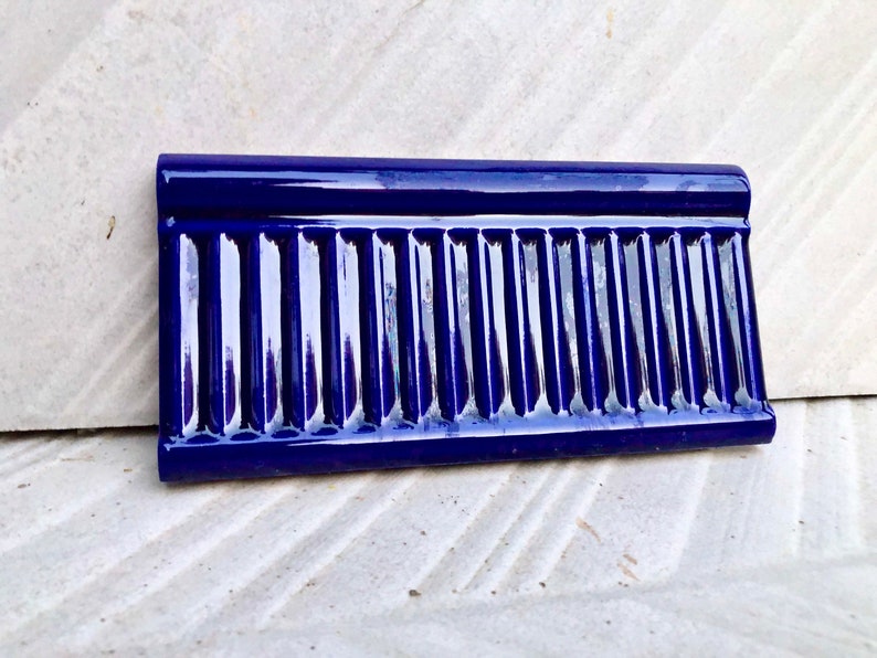 6 Blue Art Nouveau style border tiles, photo 1 of 10