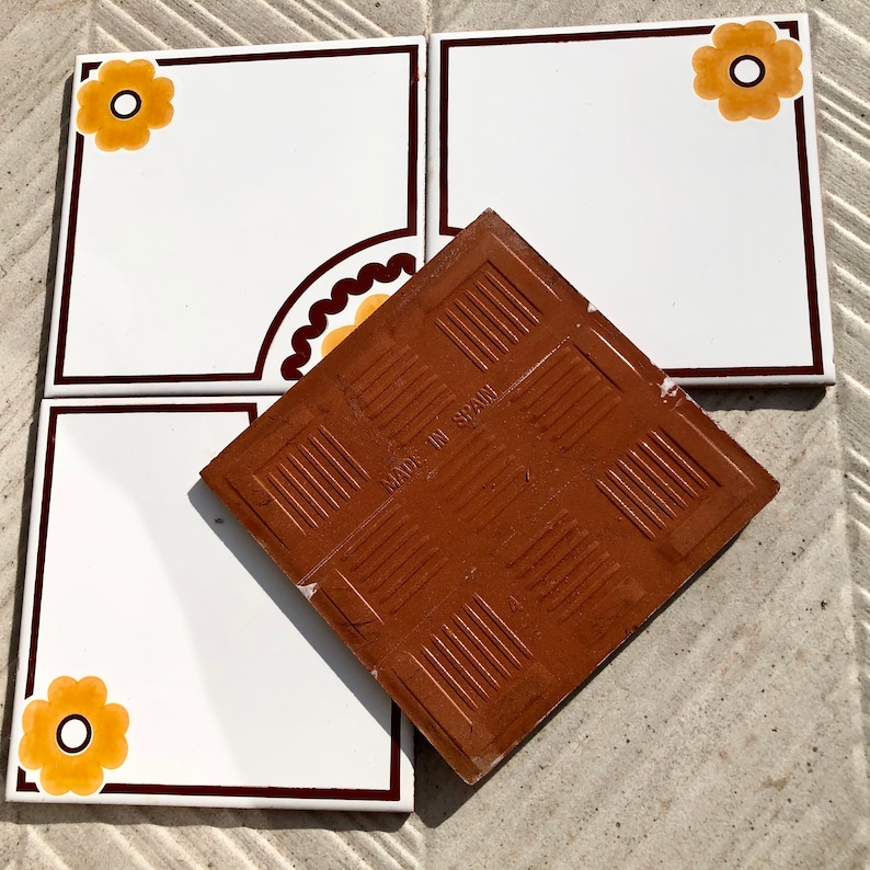 Spanish vintage tiles from the 70s – Brown + orange - yellow, photo 10 of 10