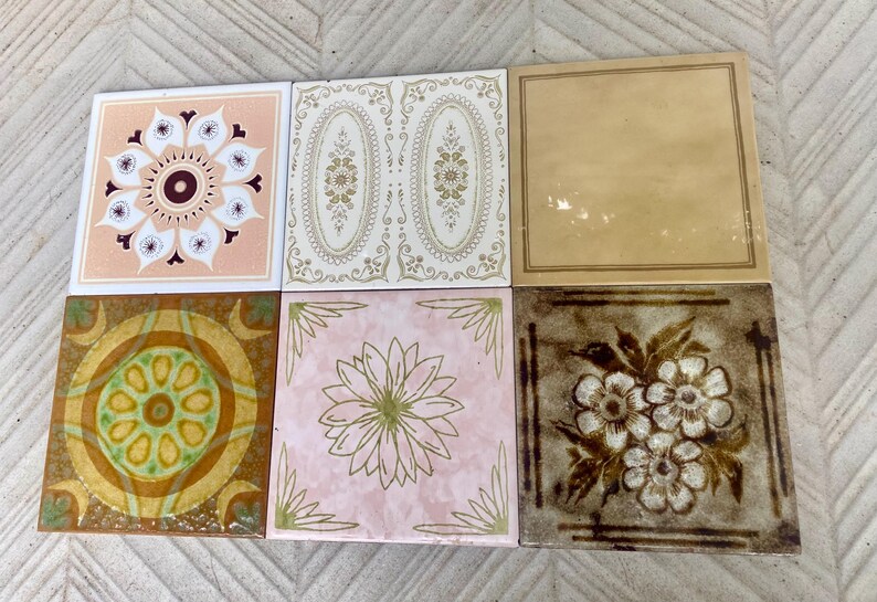Vintage 70s tiles – 6 pc – Fat Lava Original unused + salvaged retro tiles – Brown, pink + green flower brutalist tiles, photo 5 of 10