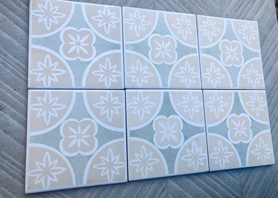 6 Spanish 70s green, peach beige tiles