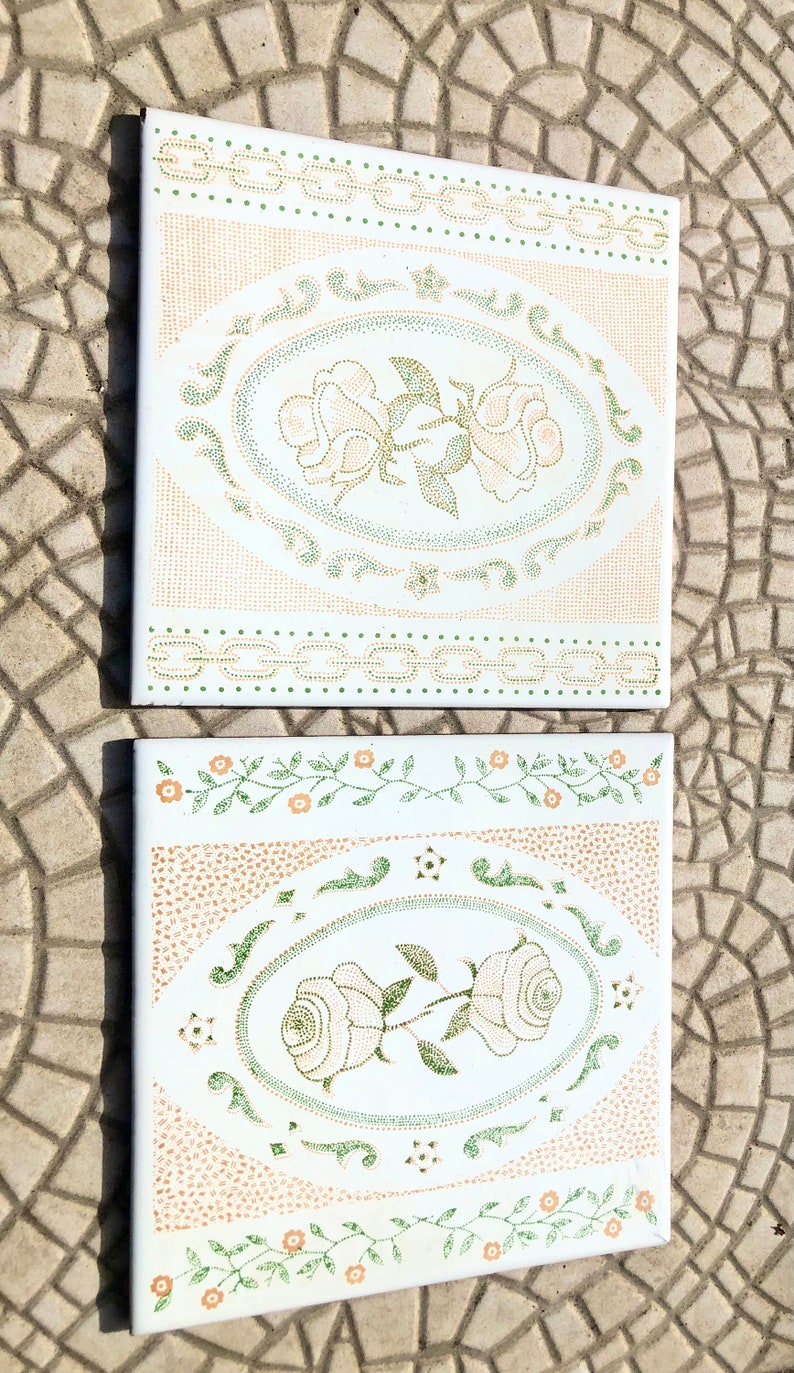 2 Original vintage floral tiles from the 60s - 70s, photo 2 of 8