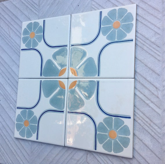 Vintage tiles from Spain – 4 tile mural – 70s flower power in blue and orange
