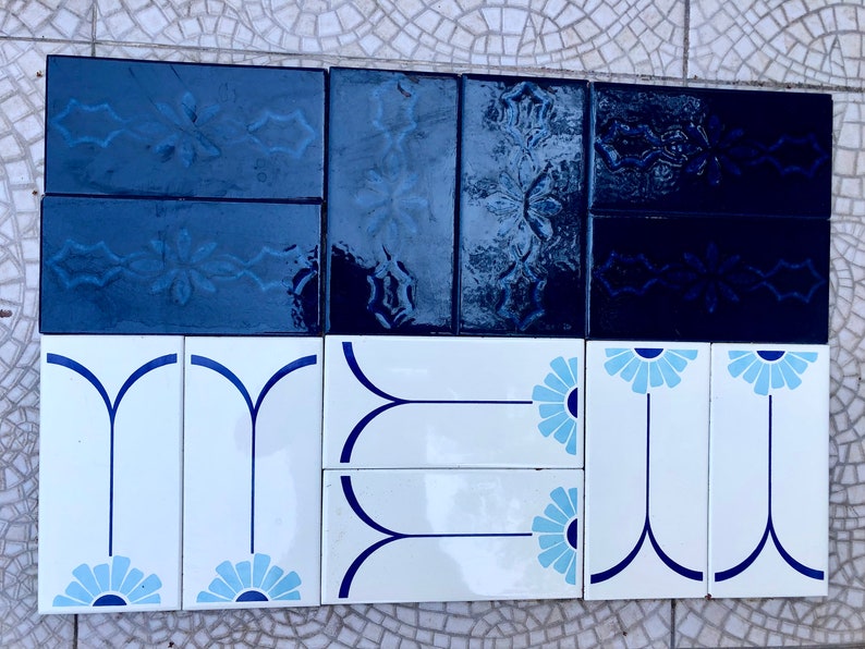 12 vintage blue + white mid century original Spanish tiles, photo 4 of 10