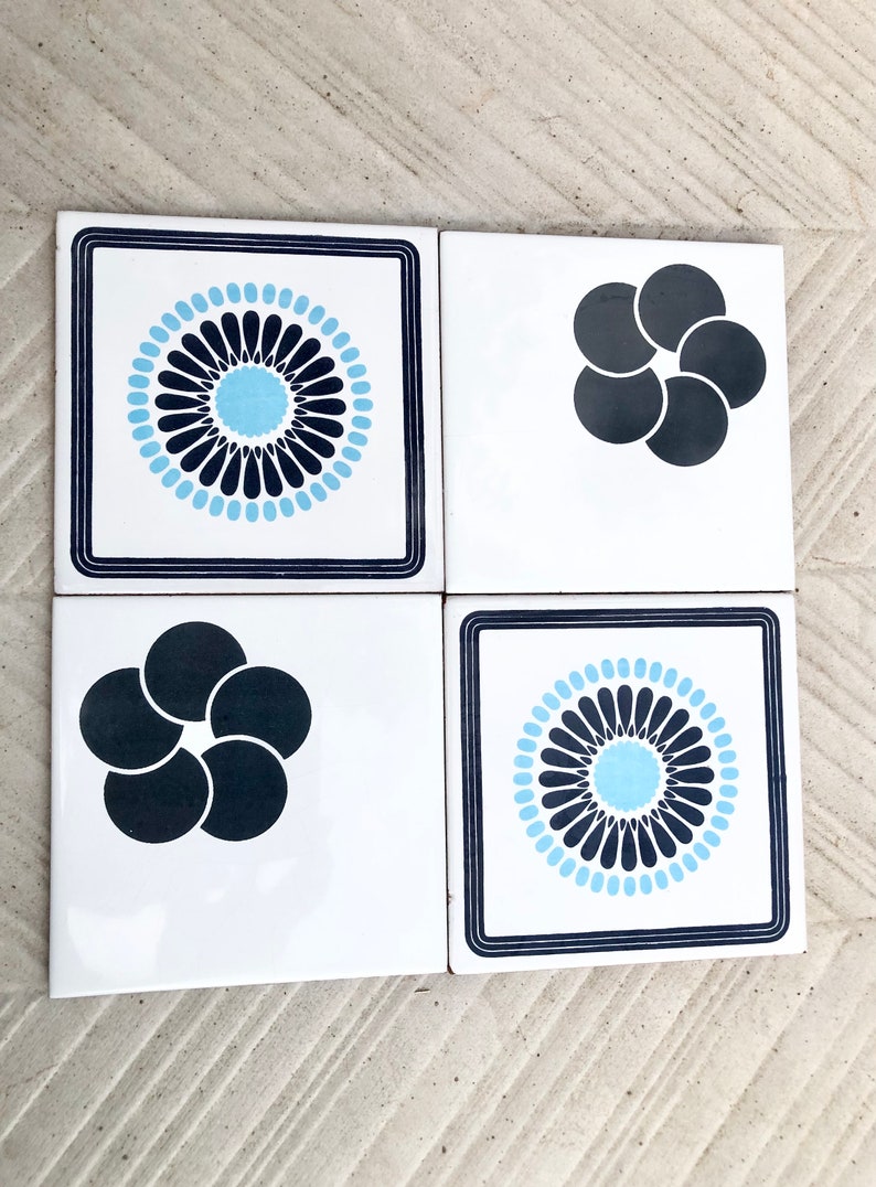 Spanish 60s 70s vintage tiles, 2 Salvaged + 2 Unused — set of 4, photo 3 of 9
