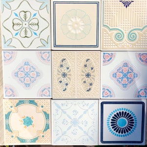 9 Spanish vintage tiles from the 60s - 70s. Blue floral tiles. MCM original wall decor, mid century geometric tiles, backsplash retro tiles