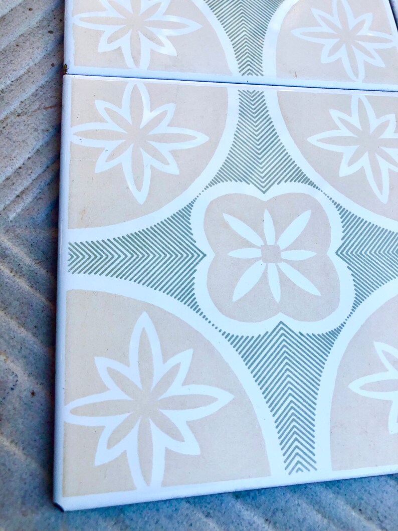 6 Spanish 70s green, peach beige tiles, photo 6 of 10