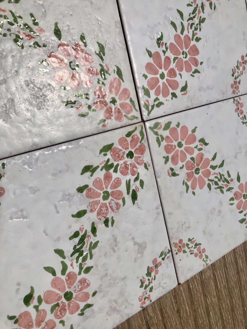 Spanish 60s 70s pink romantic retro tiles — set of 12, photo 4 of 10