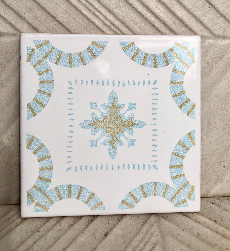 4 Vintage 70s Salvaged blue + ochre Spanish tiles, photo 4 of 9