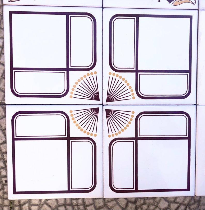24 Spanish vintage tiles from the 60s - 70s, photo 3 of 9