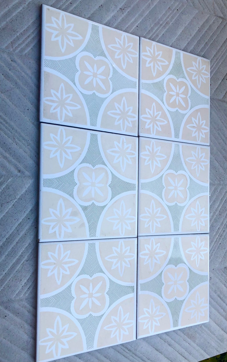 6 Spanish 70s green, peach beige tiles, photo 9 of 10