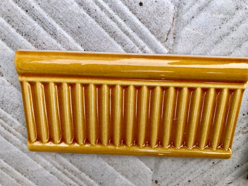 6 yellow Art Nouveau style border tiles, photo 4 of 8