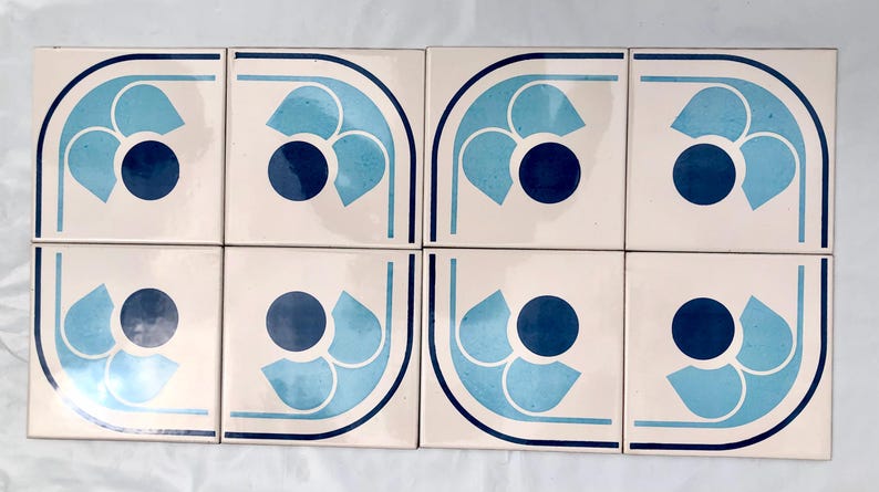 Spanish 60s 70s vintage tiles Unused – 8 pc blue flower retro tiles, photo 6 of 10