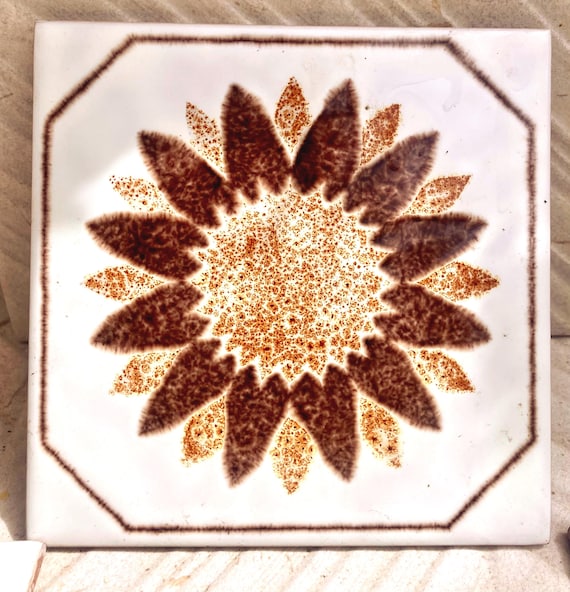 Original 70s retro tiles – 6 pcs Brown, cream, Fat Lava sunflower tiles