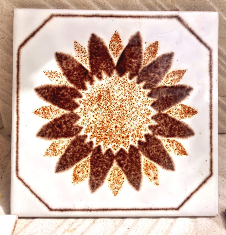 Original 70s retro tiles – 6 pcs Brown, cream, Fat Lava sunflower tiles, photo 1 of 10