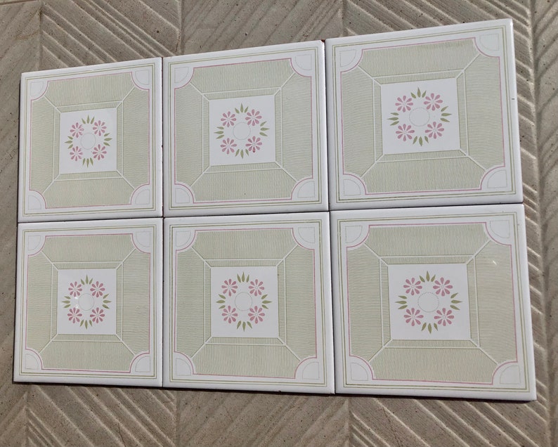 6 Spanish Original 70s green and pink decorative tiles, photo 3 of 10