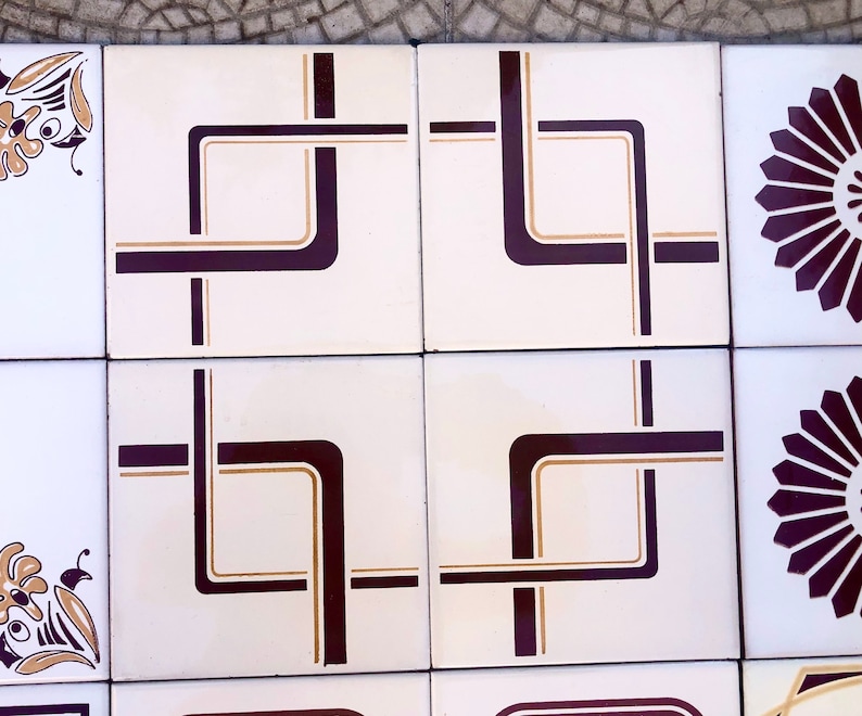 24 Spanish vintage tiles from the 60s - 70s, photo 7 of 9