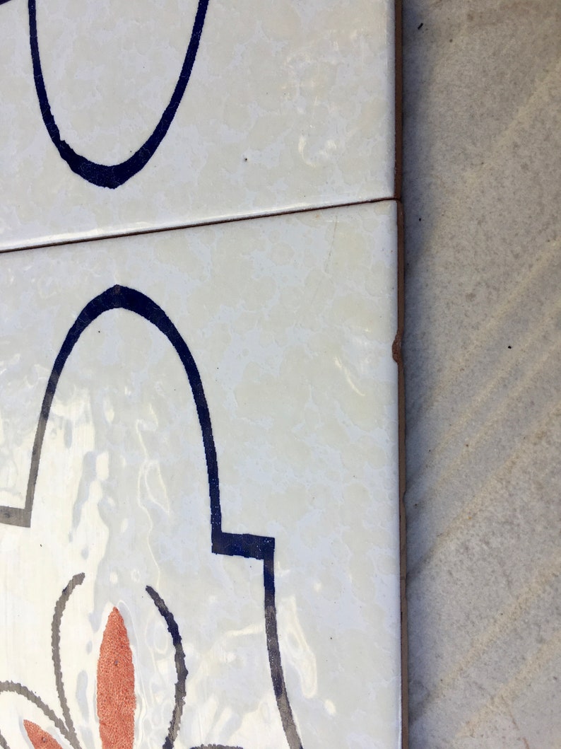 2 Spanish vintage 70s tiles OR tile trivets, photo 9 of 10