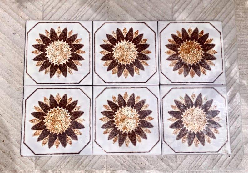 Original 70s retro tiles – 6 pcs Brown, cream, Fat Lava sunflower tiles, photo 2 of 10
