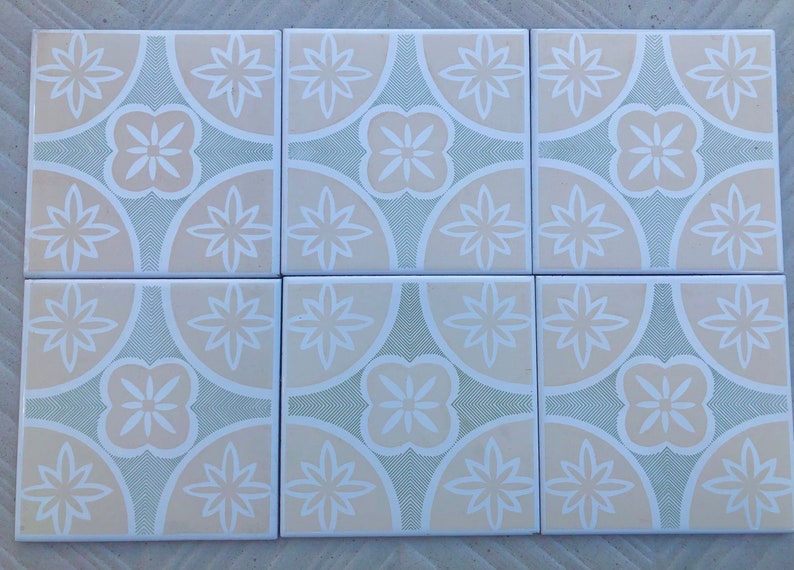 6 Spanish 70s green, peach beige tiles, photo 8 of 10