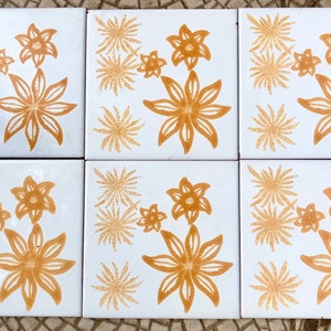 6 mid century tiki tropical style Spanish tiles. 70s vintage decorative tiles. Groovy 60s decor. Orange, white retro flower power backsplash