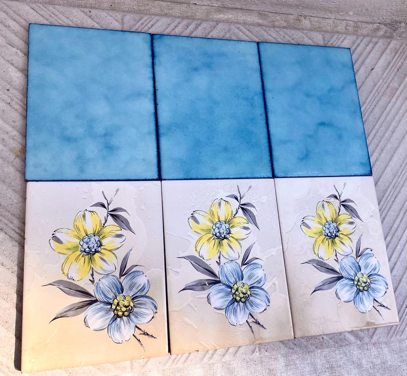 Spanish vintage floral tiles from the 70s — set of 6, photo 5 of 10