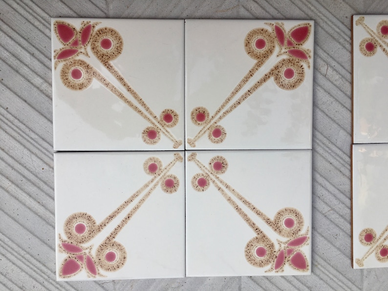 6 or 8 pcs- 70s vintage tiles, photo 2 of 10