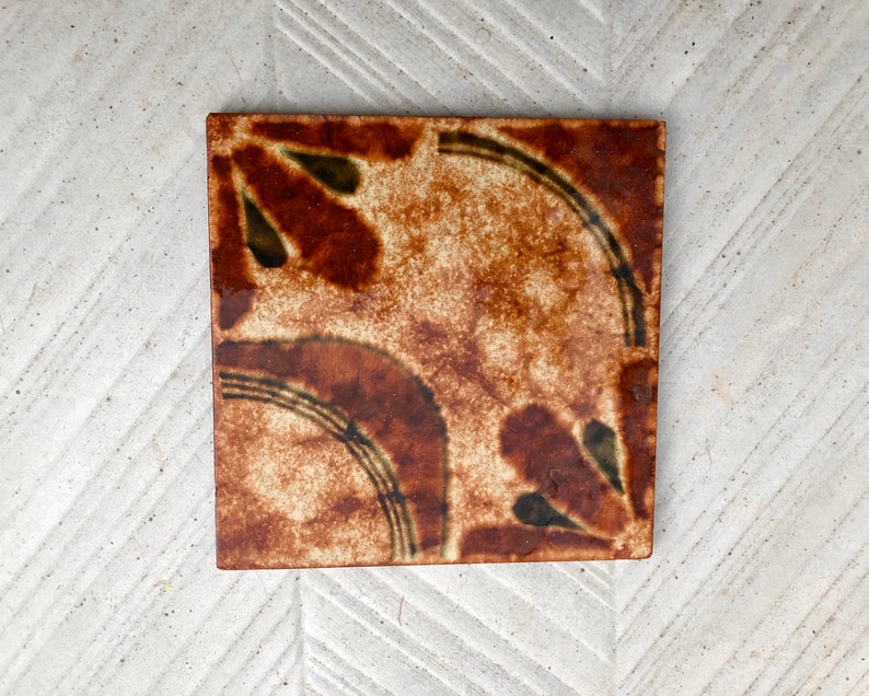 Spanish MCM vintage Fat Lava tile from the 70s, photo 2 of 10