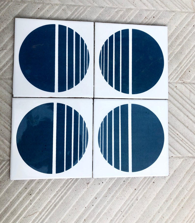 Spanish 60s 70s vintage tiles Salvaged, by Azulejos la Estrella — set of 4, photo 2 of 9
