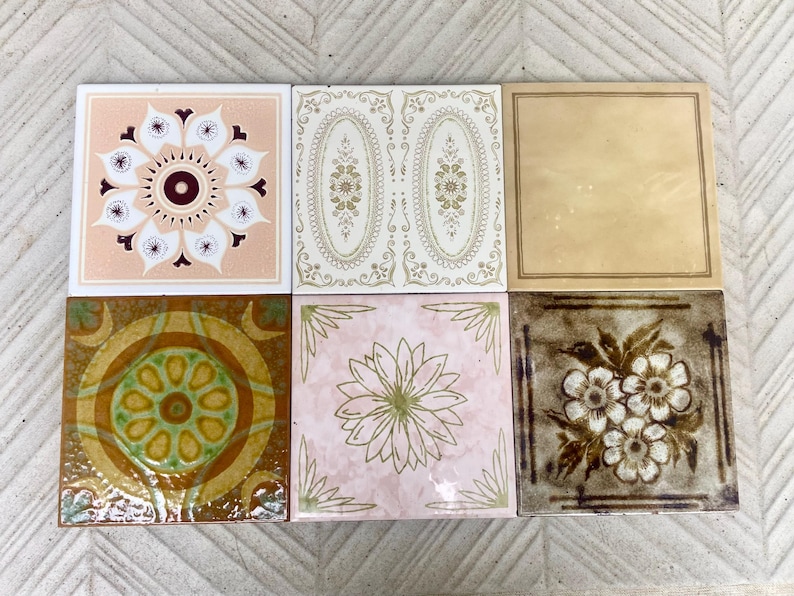 Vintage 70s tiles – 6 pc – Fat Lava Original unused + salvaged retro tiles – Brown, pink + green flower brutalist tiles, photo 2 of 10