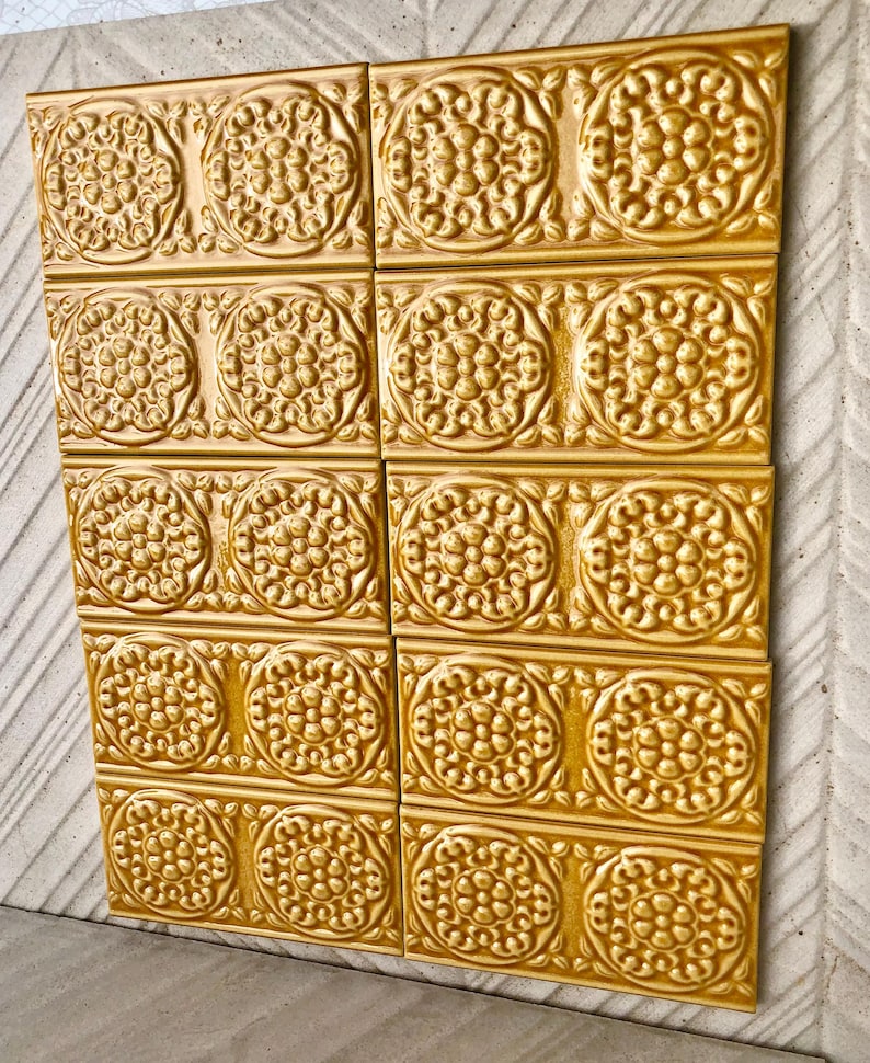 10 Yellow Art Nouveau style tiles, photo 5 of 7