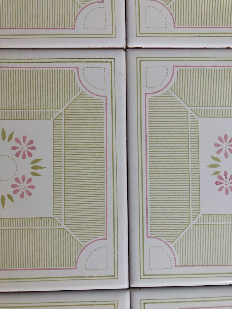 6 Spanish Original 70s green and pink decorative tiles, photo 7 of 10