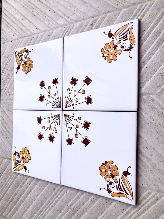 Spanish vintage tiles from the 70s – Brown + mustard yellow